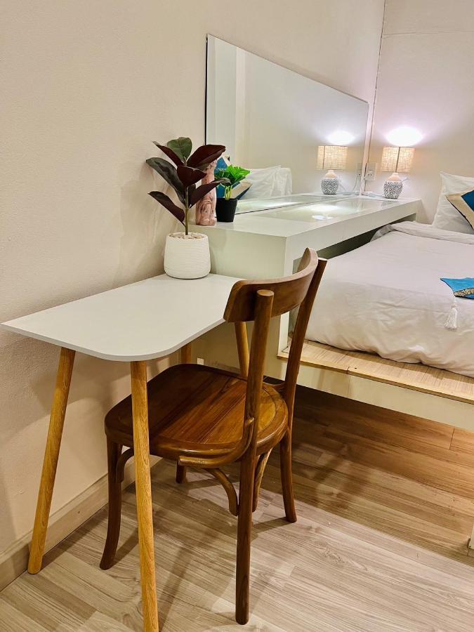 Pure Stay At Cnx Chiang Mai Eksteriør billede